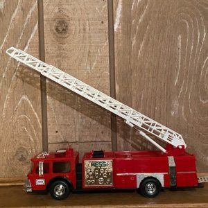 1986 Hess Fire Ladder Truck Bank